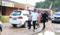 Jalan Rusak di Poros Tompira–Bungku