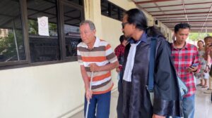 Terdakwa Penganiayaan 79 Tahun